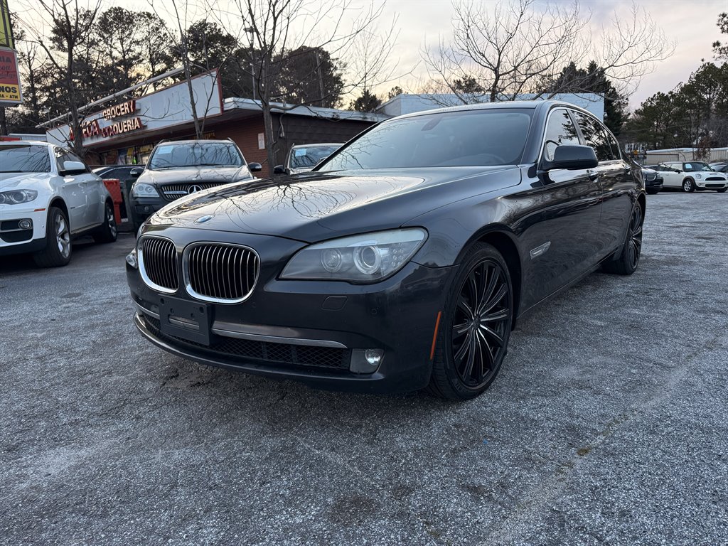 2012 BMW 7 Series 750i's photo