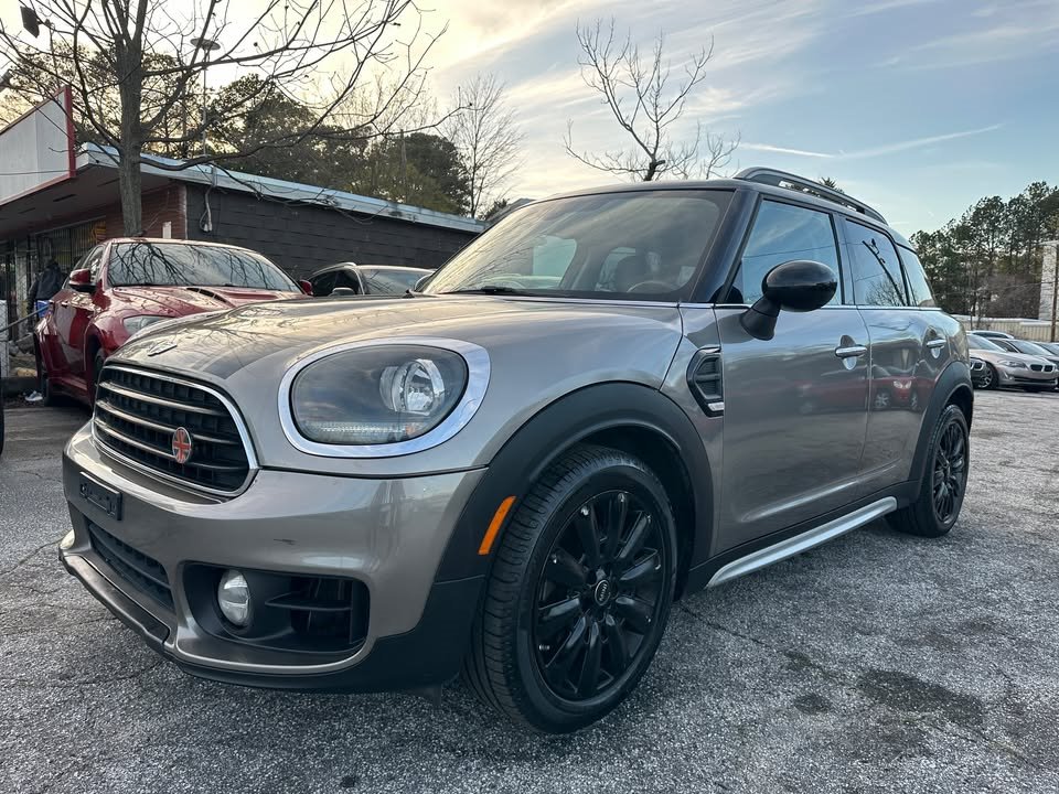2018 MINI Countryman Cooper's photo