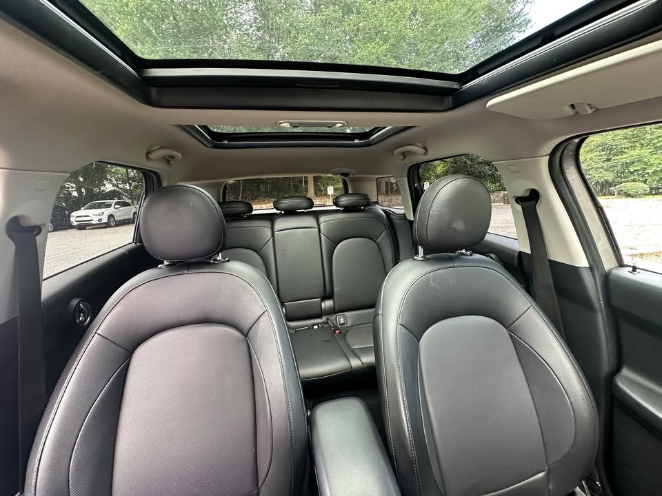 2018 MINI Countryman Base - Photo 11