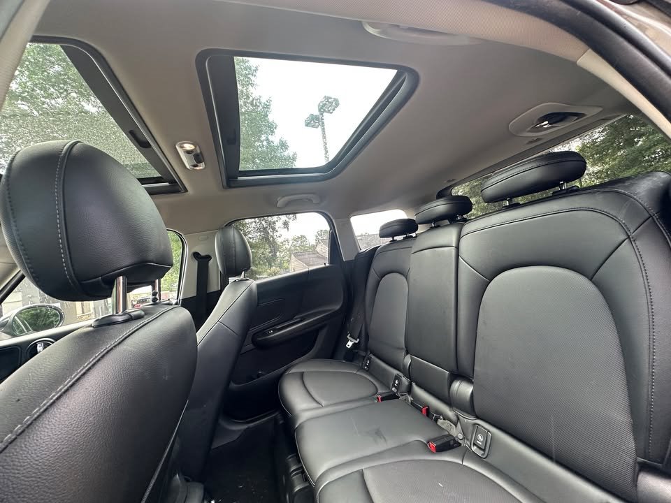 2018 MINI Countryman Base - Photo 12